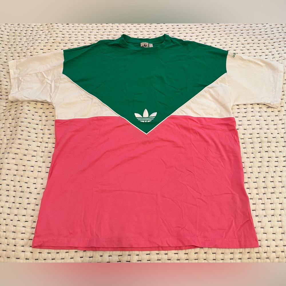 Adidas Adicolor Pink and Green Tee | L/XL